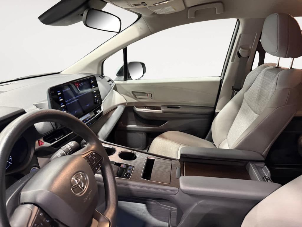 used 2024 Toyota Sienna car, priced at $39,200
