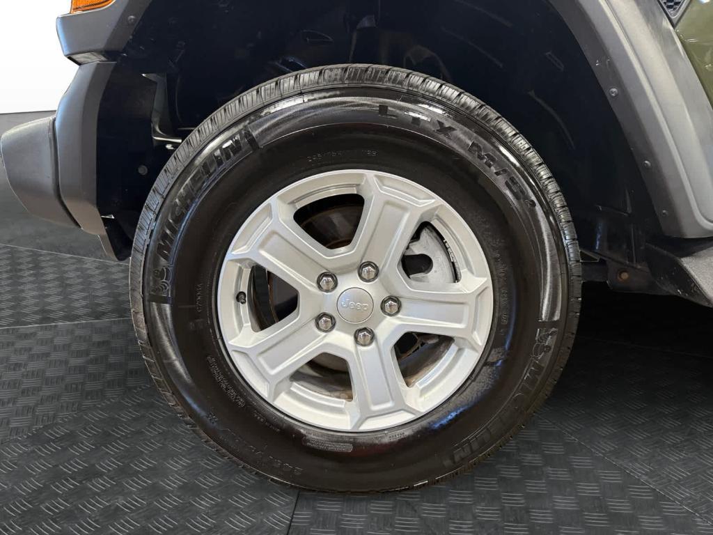 used 2021 Jeep Wrangler Unlimited car, priced at $31,221