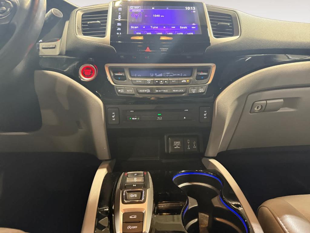 used 2018 Honda Pilot car, priced at $23,521