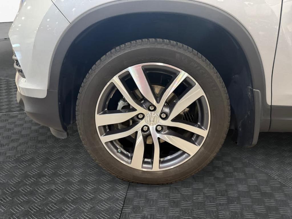 used 2018 Honda Pilot car, priced at $23,521