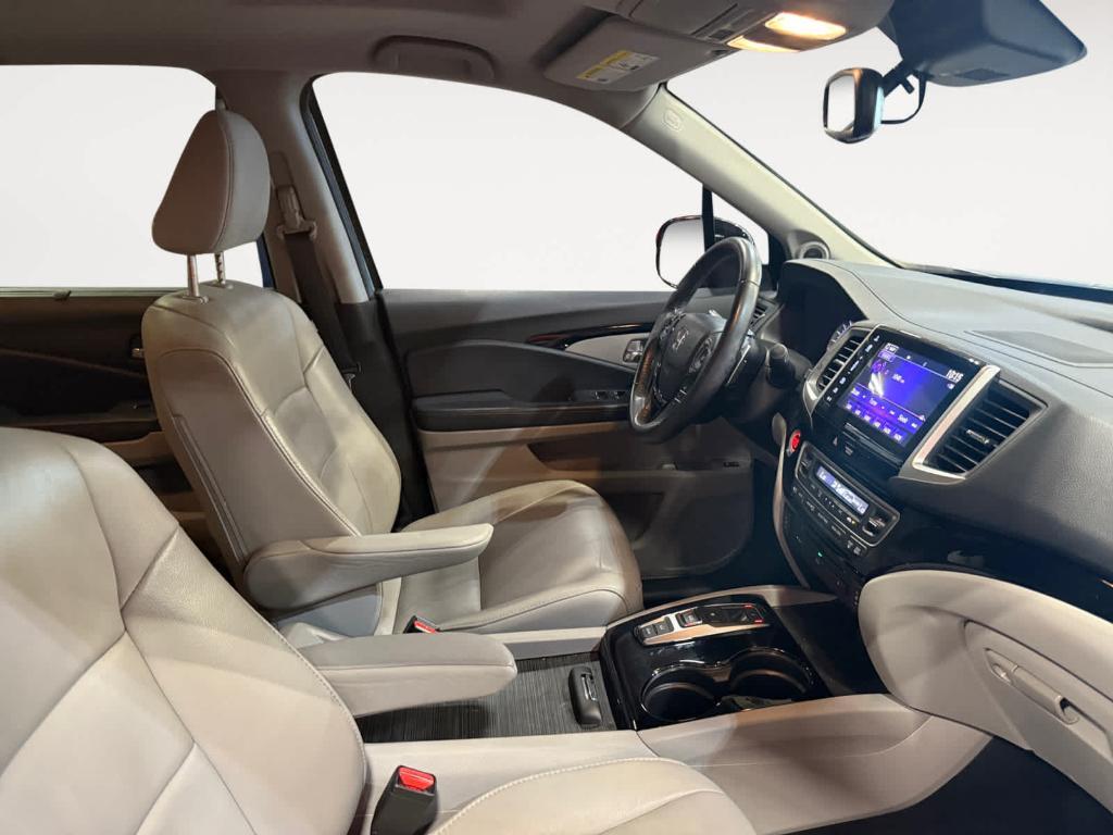 used 2018 Honda Pilot car, priced at $23,321