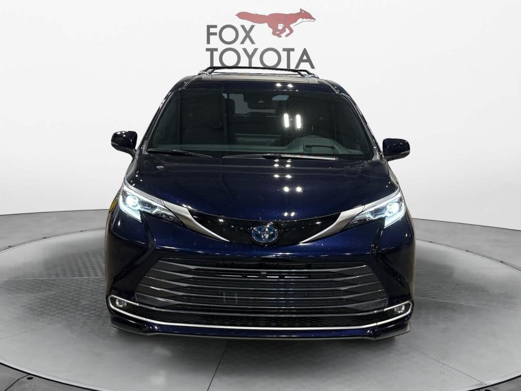 used 2025 Toyota Sienna car, priced at $56,875