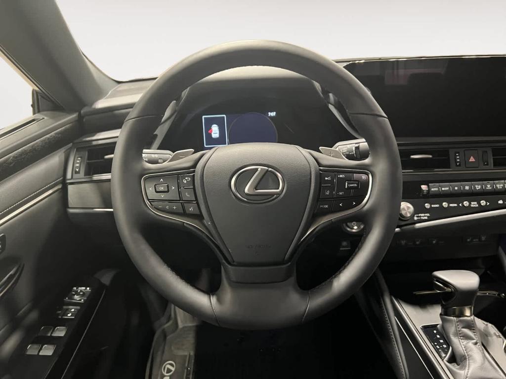 used 2025 Lexus ES 300h car, priced at $47,509