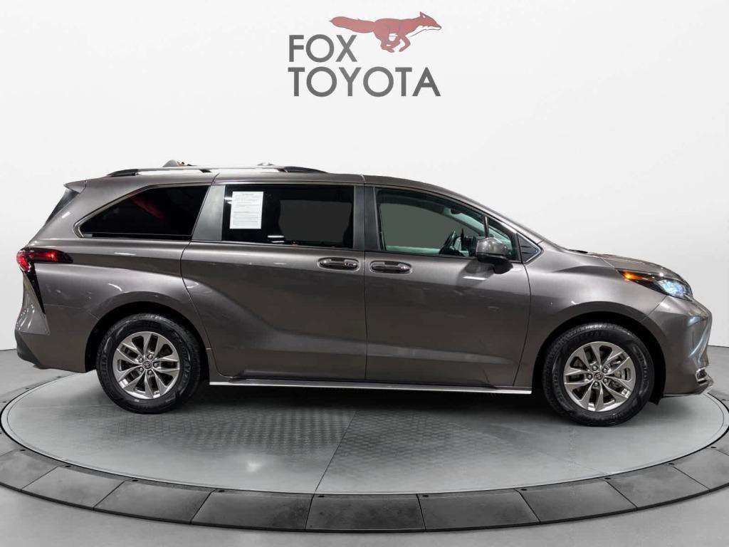 used 2023 Toyota Sienna car, priced at $38,991