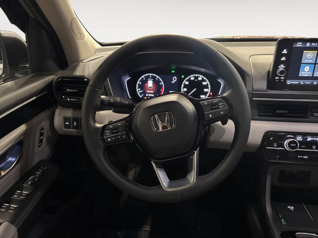 used 2025 Honda Pilot car, priced at $48,273