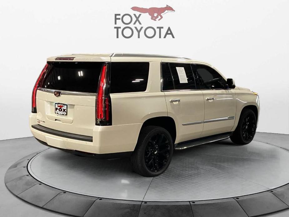 used 2015 Cadillac Escalade car, priced at $24,621