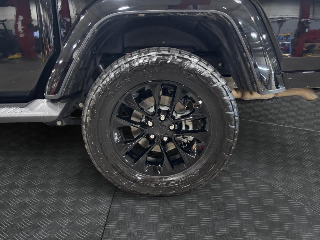 used 2023 Jeep Gladiator car, priced at $37,482