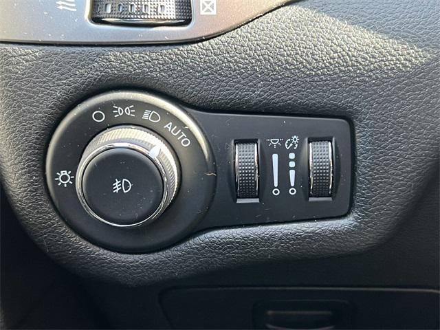 used 2021 Jeep Cherokee car, priced at $21,600