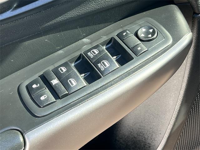 used 2021 Jeep Cherokee car, priced at $21,600