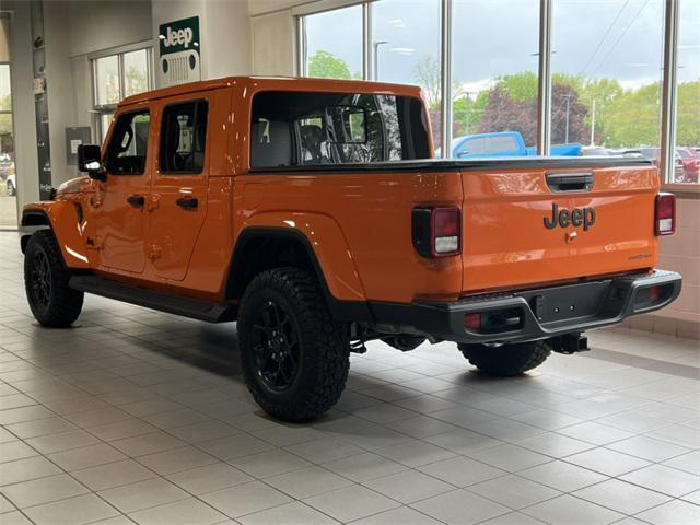 new 2025 Jeep Gladiator car, priced at $51,460