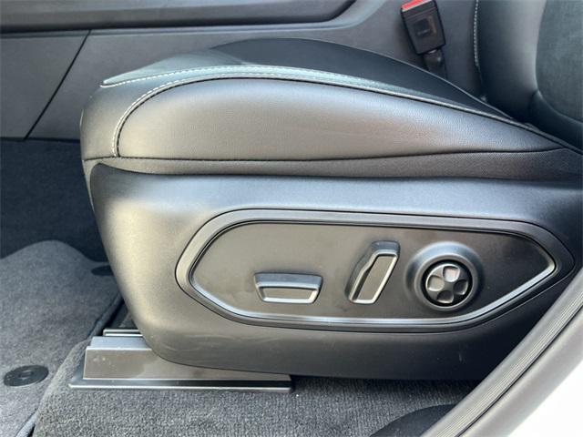 new 2025 Jeep Grand Cherokee car, priced at $47,848