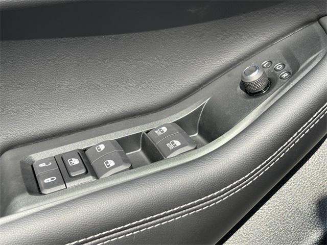 new 2025 Jeep Grand Cherokee car, priced at $47,848