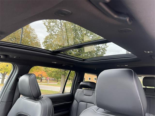 new 2025 Jeep Grand Cherokee L car, priced at $53,796