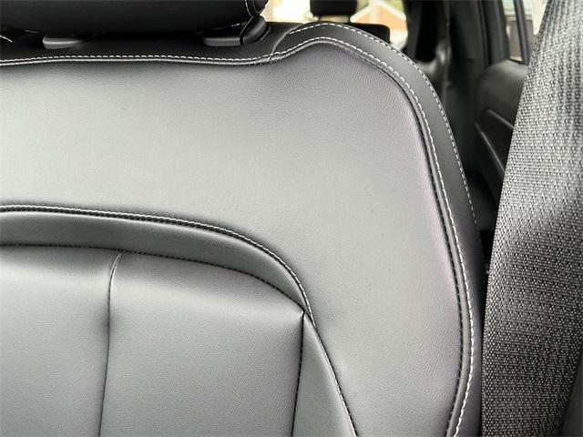 new 2025 Jeep Grand Cherokee L car, priced at $53,796