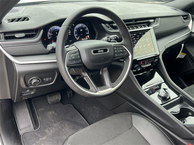 new 2025 Jeep Grand Cherokee L car, priced at $49,248
