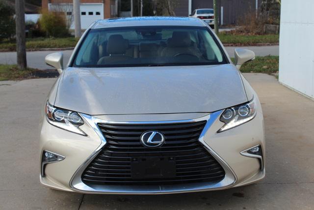 used 2017 Lexus ES 350 car, priced at $22,990