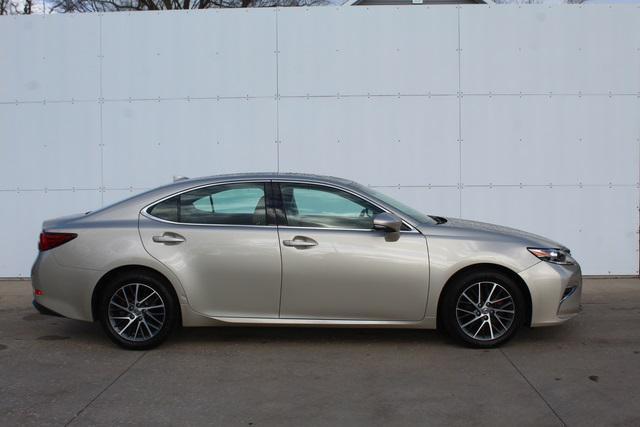 used 2017 Lexus ES 350 car, priced at $22,990