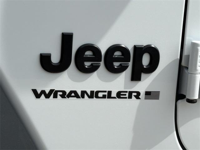 new 2025 Jeep Wrangler car, priced at $58,975