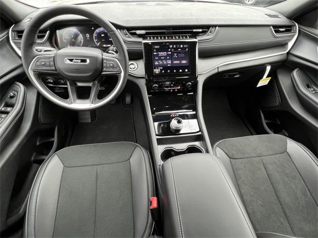 new 2025 Jeep Grand Cherokee L car, priced at $48,939