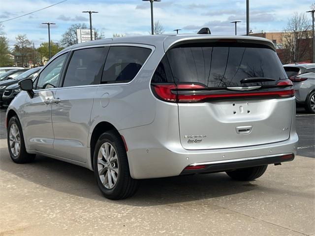 used 2024 Chrysler Pacifica car, priced at $37,900