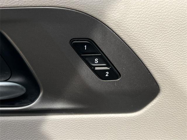 used 2024 Chrysler Pacifica car, priced at $37,900