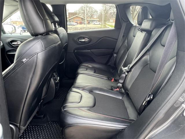 used 2022 Jeep Cherokee car, priced at $26,990