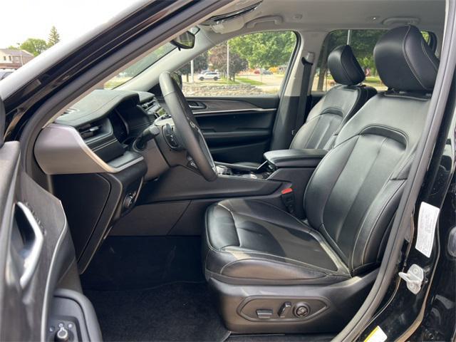 used 2023 Jeep Grand Cherokee car, priced at $27,700