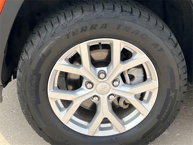 used 2023 Jeep Grand Cherokee car, priced at $27,700