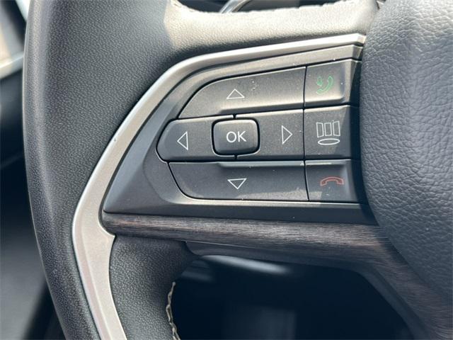 used 2023 Jeep Grand Cherokee car, priced at $27,700