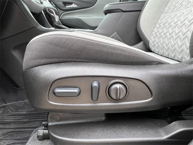 used 2023 Chevrolet Equinox car, priced at $19,989