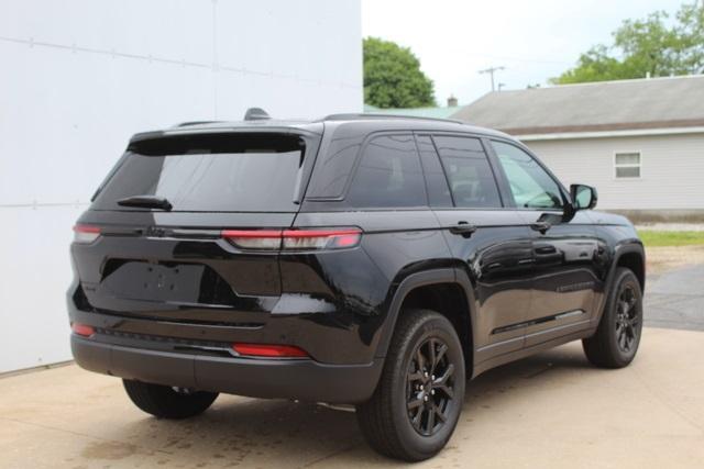 new 2024 Jeep Grand Cherokee car, priced at $46,310