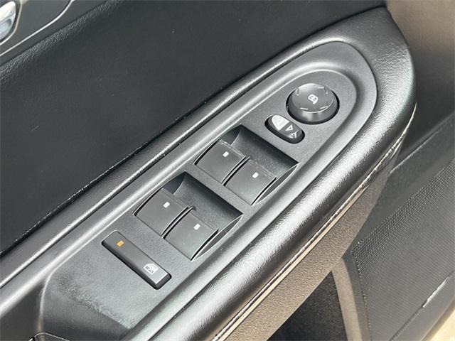 used 2015 GMC Acadia car, priced at $6,990