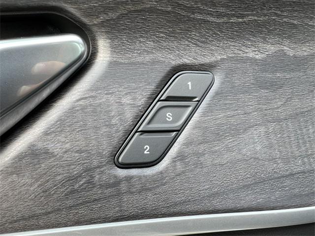new 2025 Jeep Grand Cherokee car, priced at $50,391