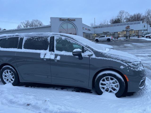 used 2023 Chrysler Pacifica car, priced at $26,490