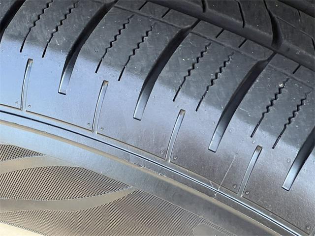 used 2021 Jeep Grand Cherokee car, priced at $20,890