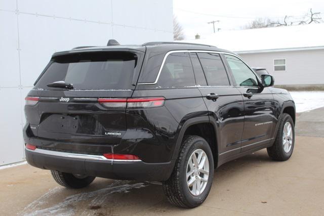 new 2025 Jeep Grand Cherokee car, priced at $43,182