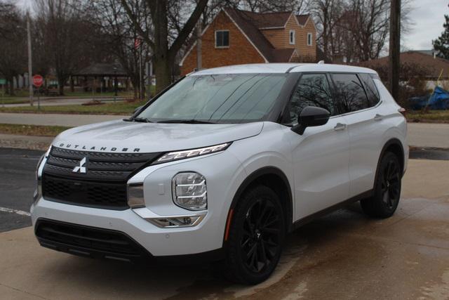 used 2023 Mitsubishi Outlander car, priced at $23,500