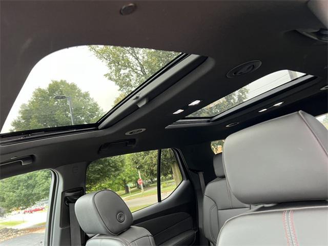 used 2023 Chevrolet Traverse car, priced at $37,990
