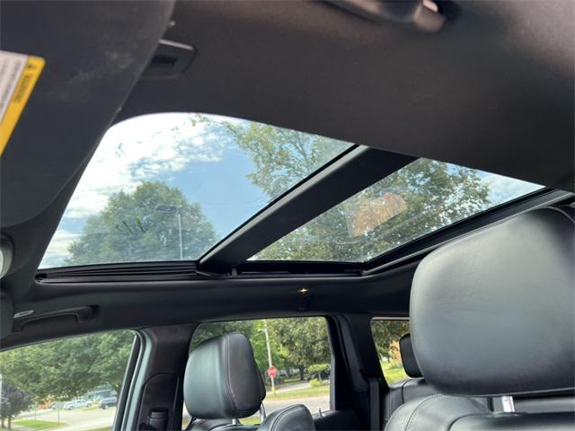 used 2017 Jeep Grand Cherokee car, priced at $20,949