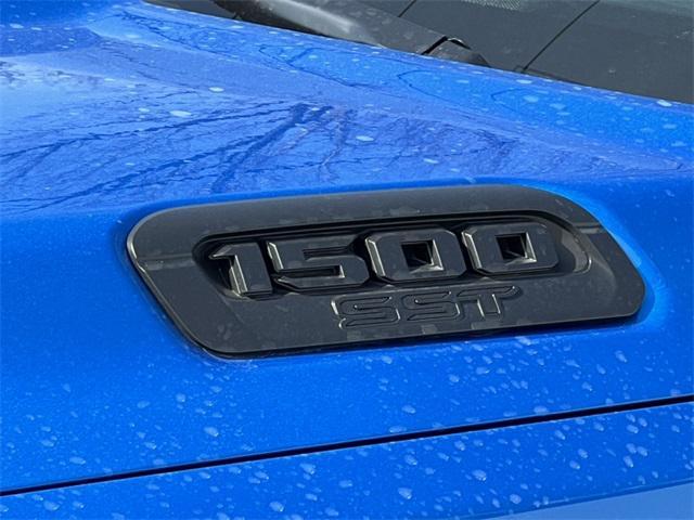 new 2025 Ram 1500 car, priced at $59,997