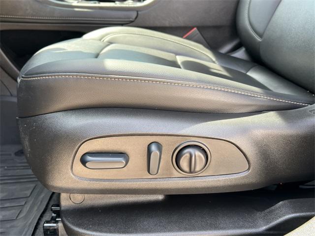 used 2022 GMC Acadia car, priced at $31,850