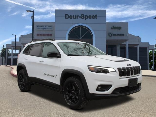 used 2022 Jeep Cherokee car, priced at $25,900
