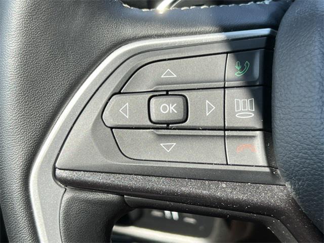 used 2022 Jeep Grand Cherokee car, priced at $32,504