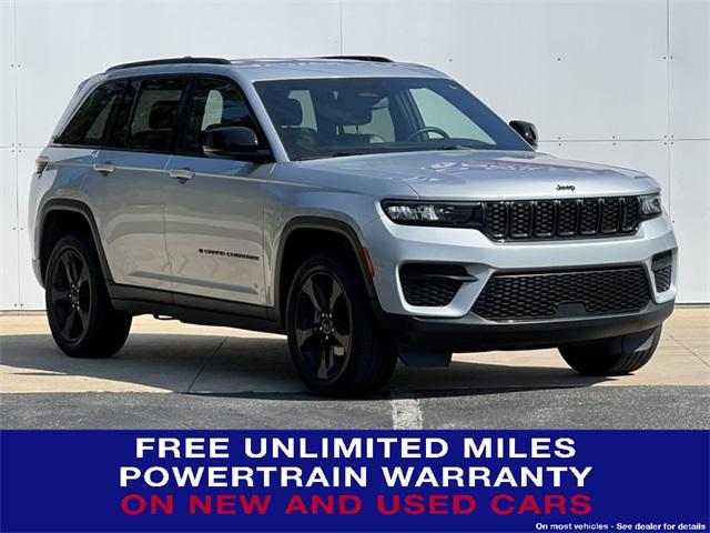 used 2022 Jeep Grand Cherokee car, priced at $32,504