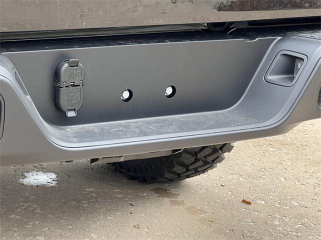 new 2025 Jeep Gladiator car, priced at $47,499