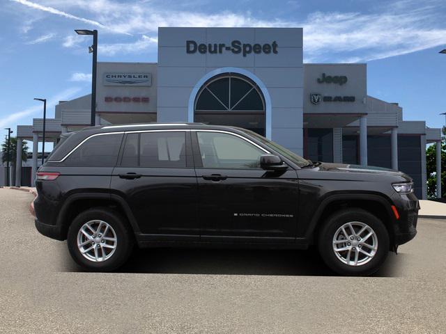 used 2023 Jeep Grand Cherokee car, priced at $32,780