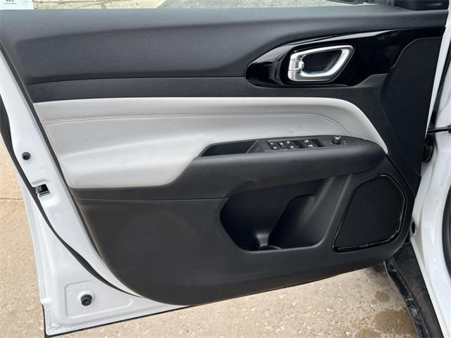 new 2025 Jeep Compass car, priced at $33,840
