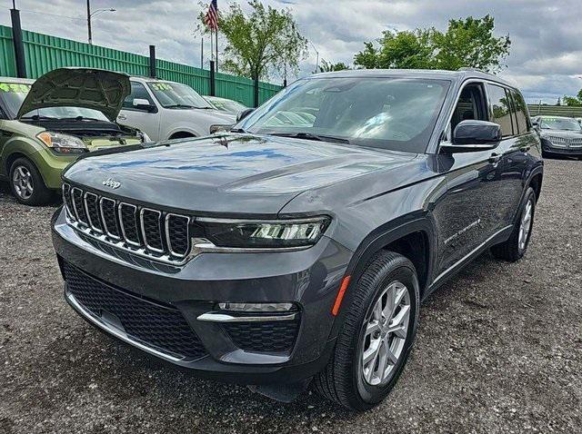 used 2022 Jeep Grand Cherokee car, priced at $28,990