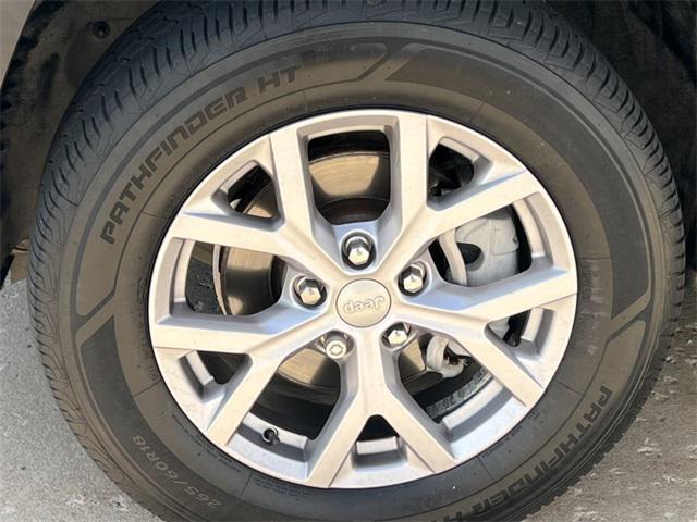 used 2022 Jeep Grand Cherokee car, priced at $28,990