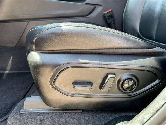 used 2022 Jeep Grand Cherokee car, priced at $28,990